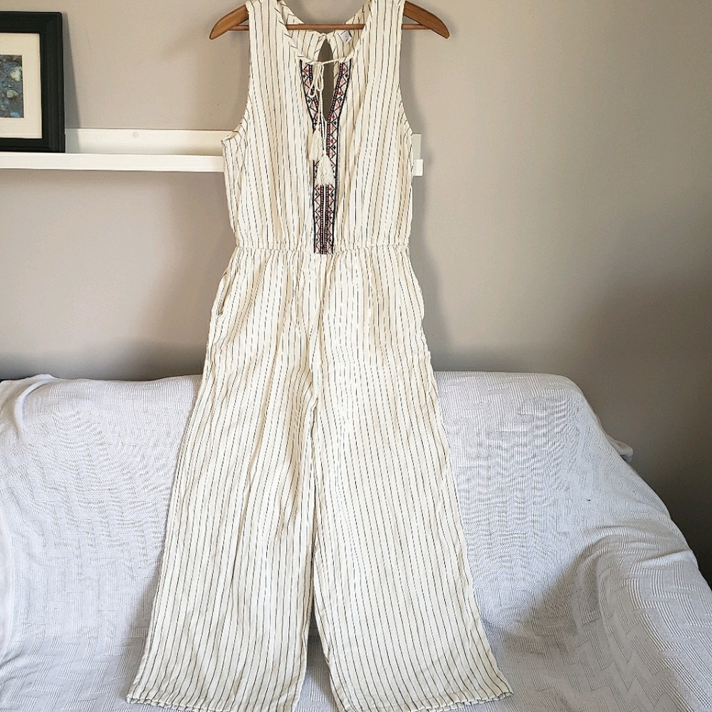Old Navy Linen Blend Pinstripe Jumpsuit Cream Size Medium